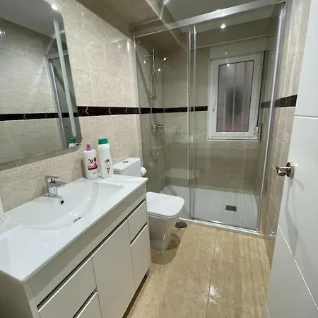 Apartamento En Oviedo Con Parking Y Wifi Exterior photo